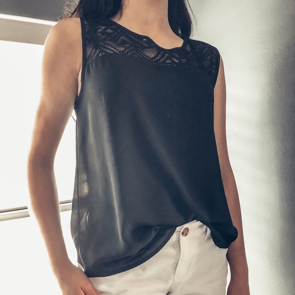 Lace black tank
